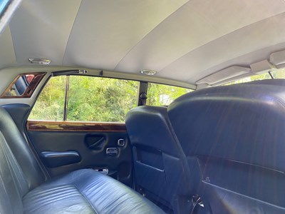 Lot 13 - 1975 Rolls-Royce Silver Shadow