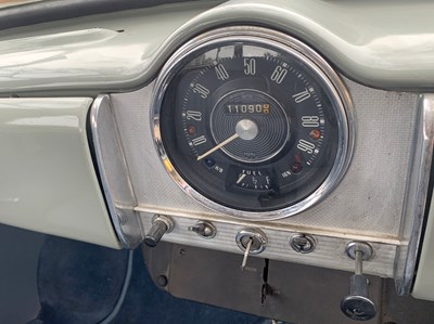 Lot 35 - 1965 Morris Minor 1000 Traveller