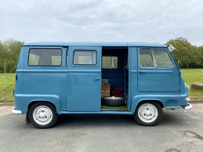 Lot 63 - 1964 Renault Estafette
