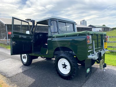 Lot 22 - 1976 Land Rover Series III Pickup