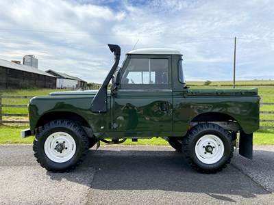 Lot 22 - 1976 Land Rover Series III Pickup