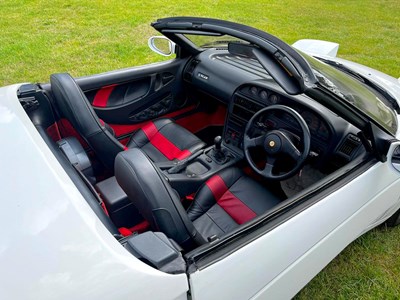 Lot 7 - 1990 Lotus Elan M100 SE Turbo
