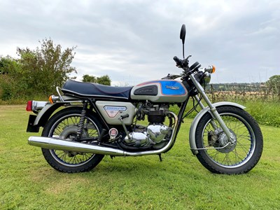 Lot 76 - 1978 Triumph T140V Bonneville Silver Jubilee